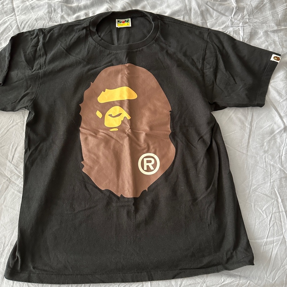 Bape T-Shirt with Brown ale